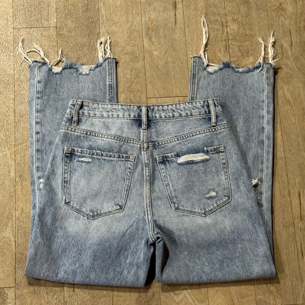 Women’s Straight Leg Distressed Jeans - Light Blue - Picture 6 of 6